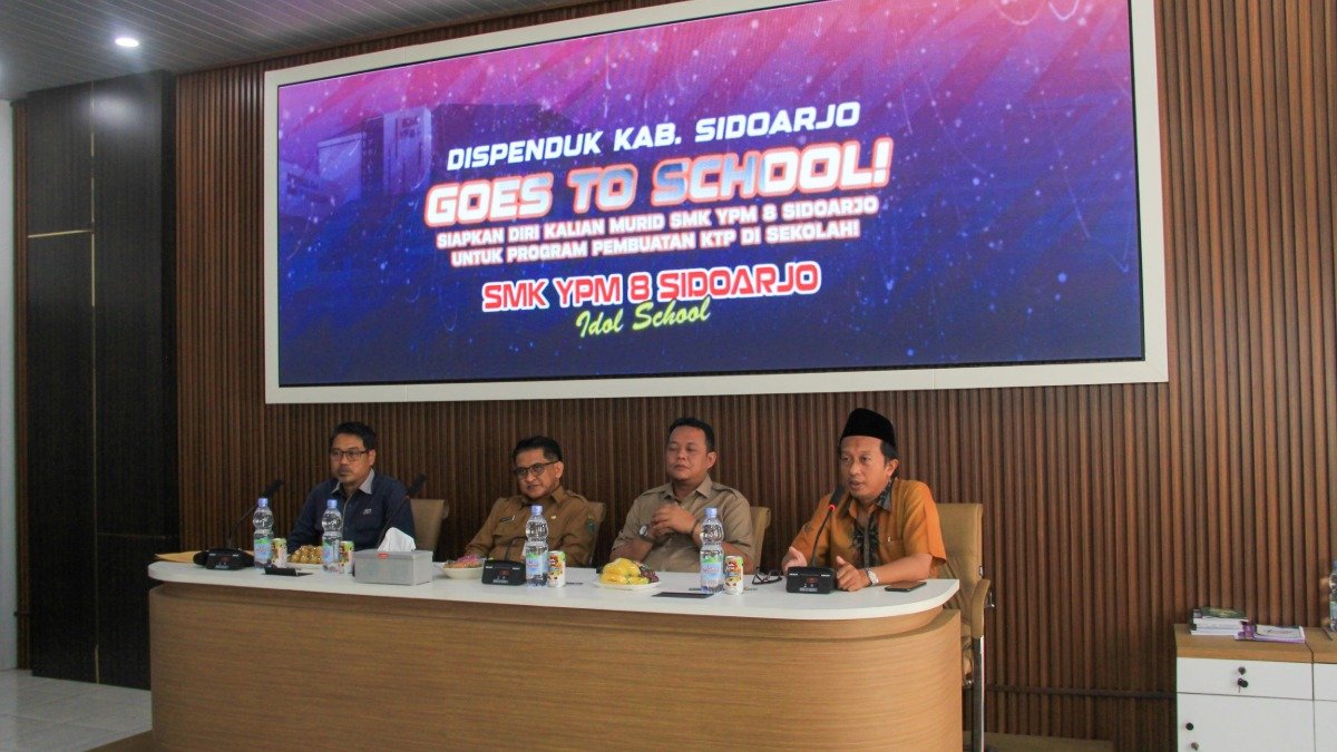 PEREKAMAN KTP - DUKDISCAPIL GOES TO SCHOOL